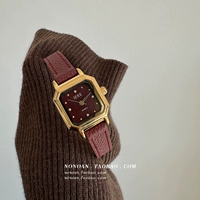 № 54 Encore Red