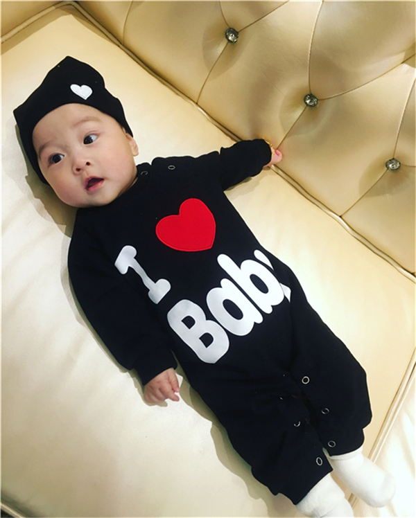 Xuân xuân 2018 tải gia đình mới của ba mẹ con - mẹ và con gái mẹ tải quần áo len cho bé bò thủy triều áo thun đẹp cho cả nhà