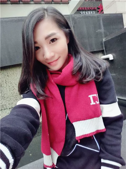 Quần áo cha mẹ thu đông 2018 mới đầy đủ gia đình nhà ba cộng với áo len cotton nhung dày cho mẹ và con gái