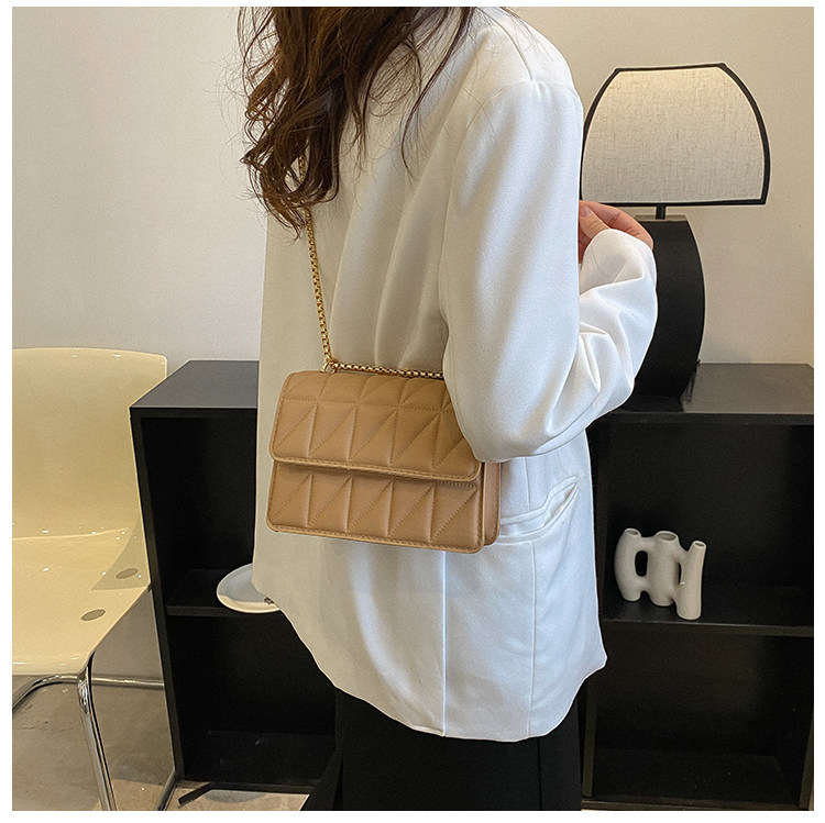 Небольшая дизайнерская цепь, сумка через плечо, ремешок для сумки на одно плечо с ромбовидным узором, коллекция 2022                       