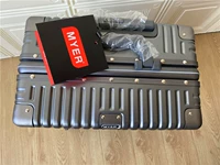 Темно-серый