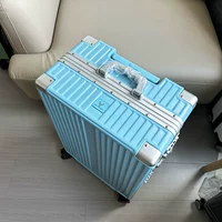 Небесно-голубой знак D