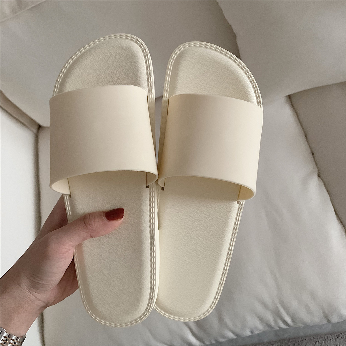 Japanese GP sandals women wear online red day series simple fashion and anti-slippers in the home indoor slippers