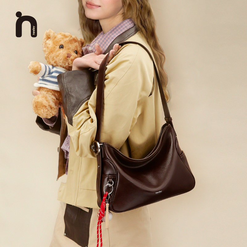 Neeley Genuine Leather Hobo Bag Large Capacity Shoulder Crossbody Bag Tote Bag Textured Waxed Cowhide Underarm Bag