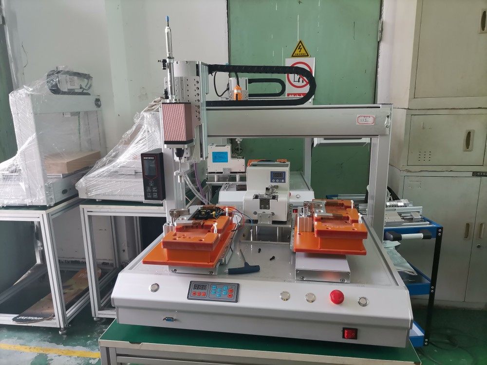 Adsorption type automatic servo electric batch lock screw machine Double platform automatic screw tightening machine