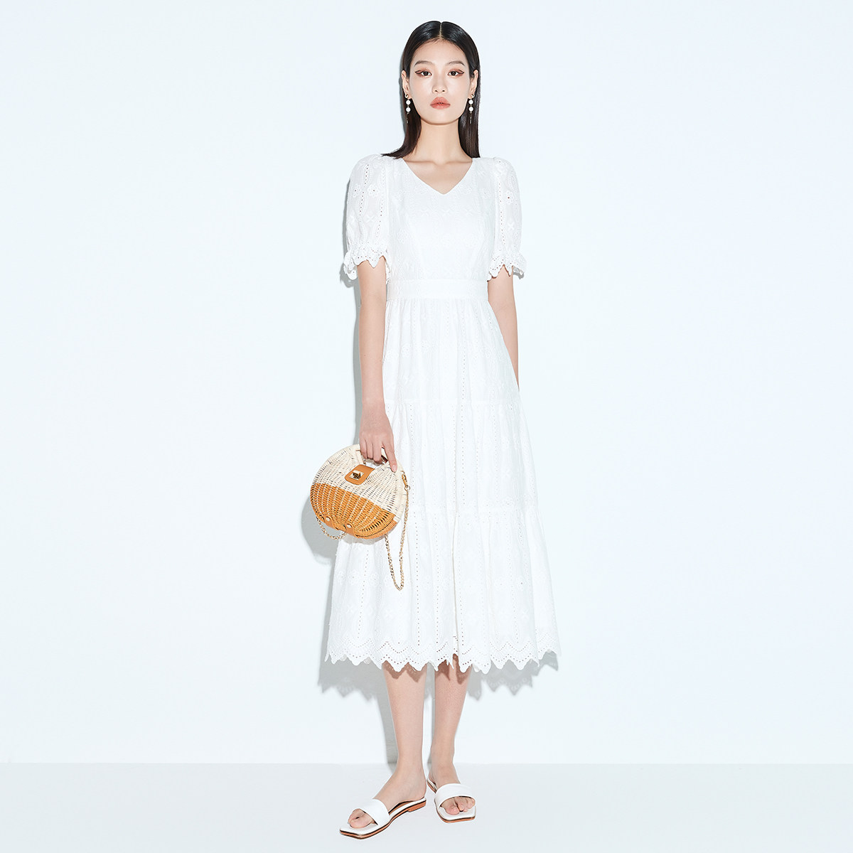 Cotton Embroidered V-Neck Slim Dress