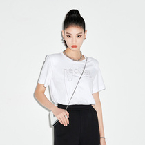 Spring new padded shoulder pearl chain T-shirt V211TXG018