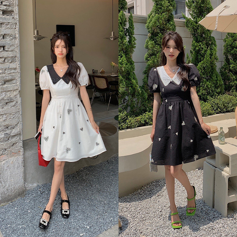 French heart embroidered dress Small bubble design on sleeves A-line skirt