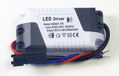 LED driving power supply 1-3W5-7 tile 8-25-36-50-60W suction top ceiling pitch spotlight wide pressure constant flow transformer