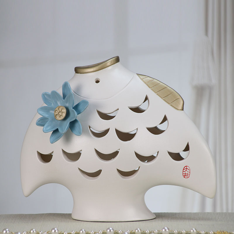 Great beauty fish living room TV cabinet rich ancient frame furnishing articles furnishing articles contracted and I household ceramics hollow - out fish crafts