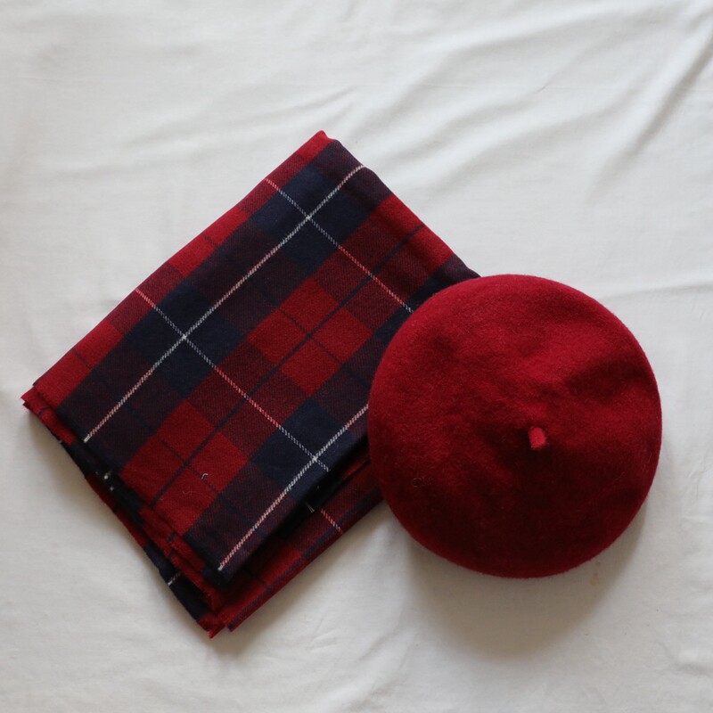 Wool scarf Beret New Year Spring and Autumn Two Pieces of New Year Gift Red Hundred Patches