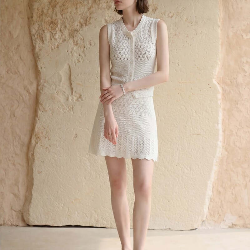Xlnf |   Heavyweight Coarse-Knit White Faux Crochet Knit Set Top and Skirt Two-Piece Set for Women 2026 Summer
