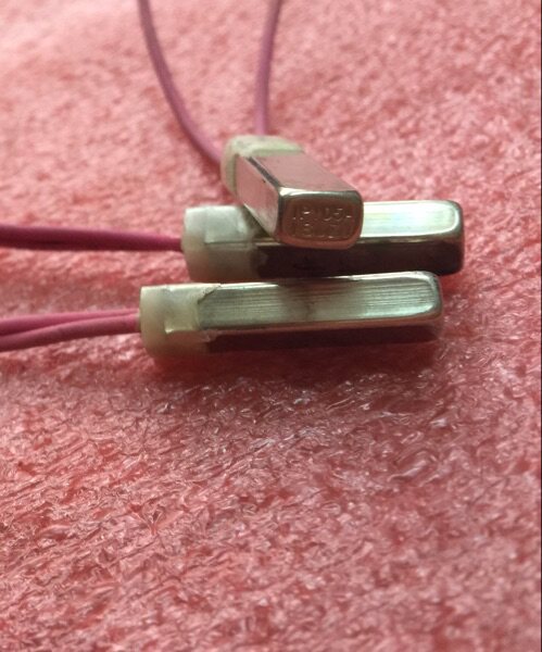 Stock Japan ISUZU temperature switch Temperature control switch 1P105A