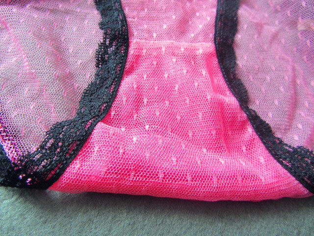 Slip - Ref 650588 Image 10