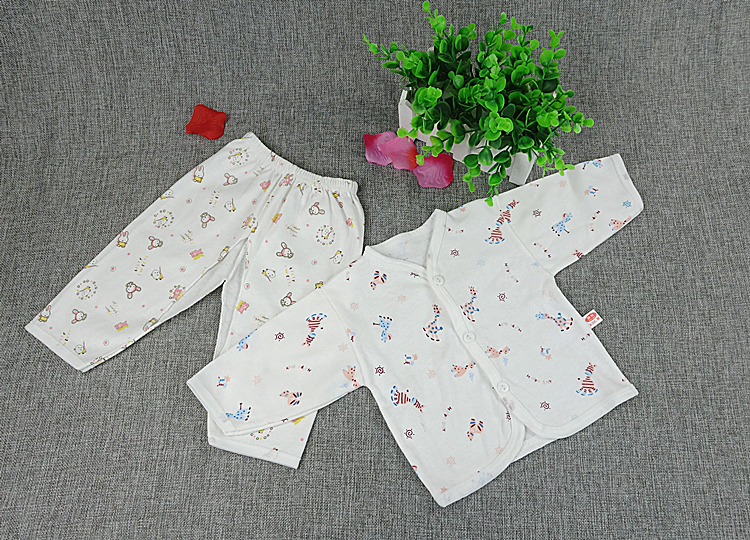 Coffret cadeau pour bébé - vêtements Le coton biologique - Ref 1957121 Image 25