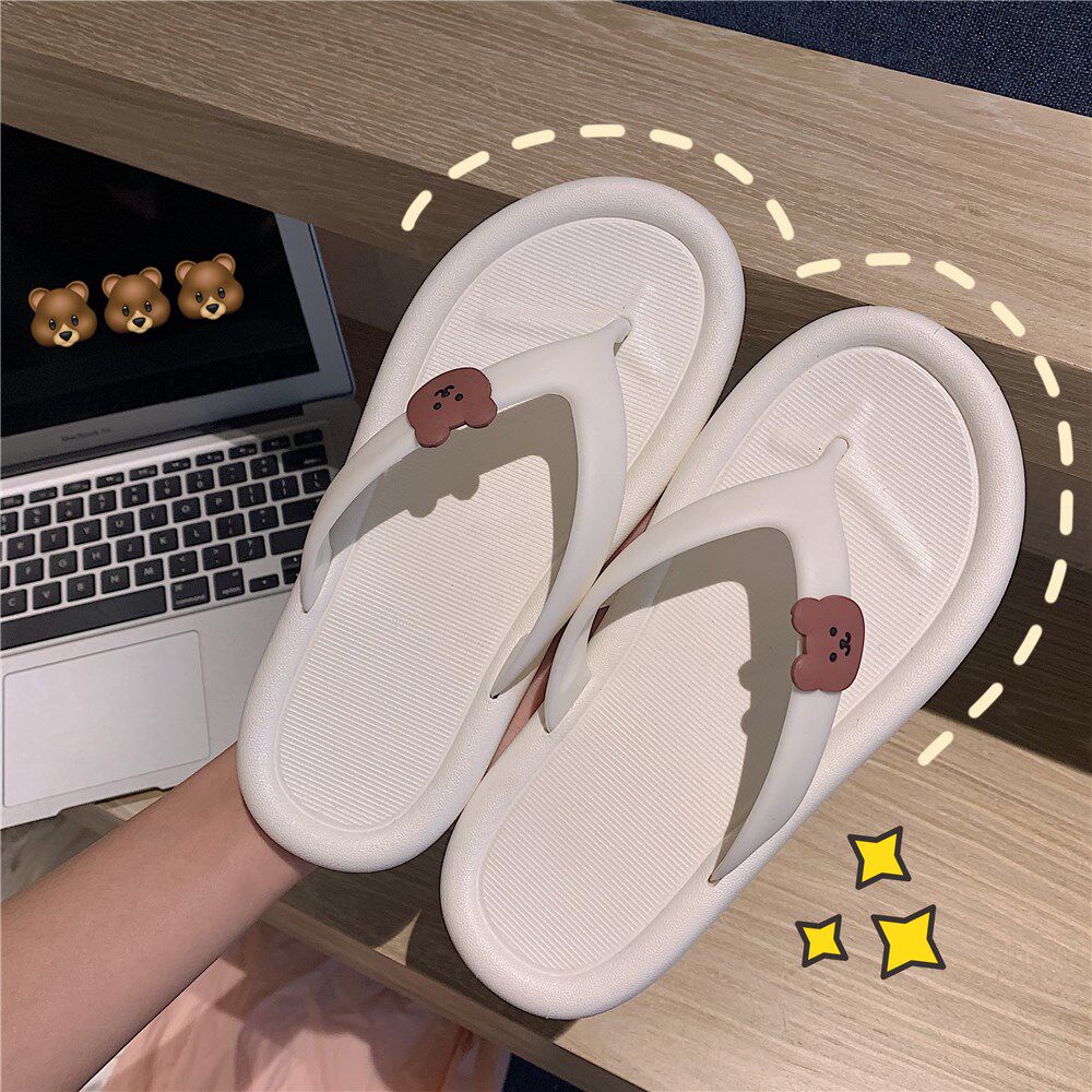 New trendy cute cartoon flip-flops women's outerwear non-slip flip-flops girls' hearts fake beach flat sandals and slippers summer good