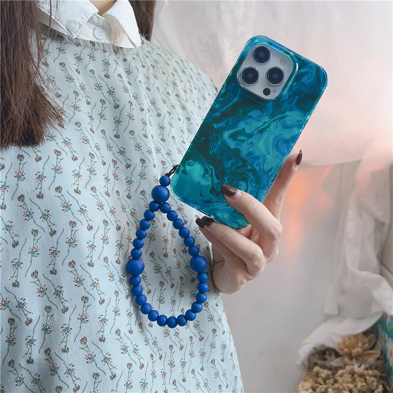 Bracelet à ondulations d'eau bleue de qualité supérieure Ins adapté à l'iPhone 14 Promax Creative 15 Perte de corde suspendue à la main 13 Pro_voghion.com