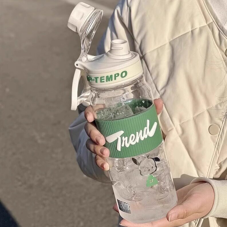 Japanese Boys and Girls Water Bottle New Model 2026 Portable High-Temperature Resistant Water Bottle Summer Student School Special Sports Cup