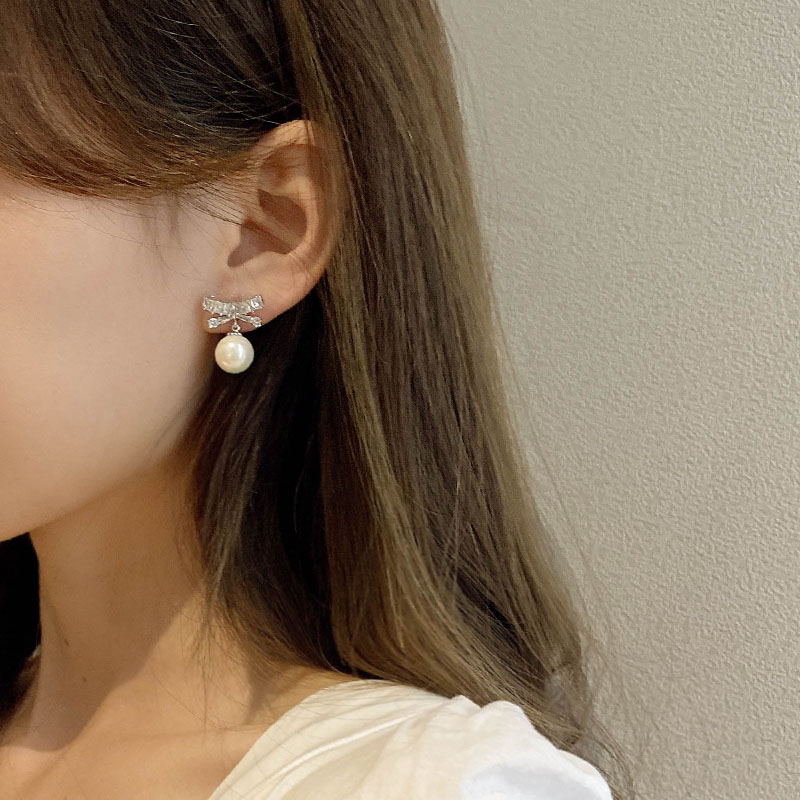 Crystal bow earrings 2021 New Tide temperament Korean earrings pearl earrings Net Red advanced earrings