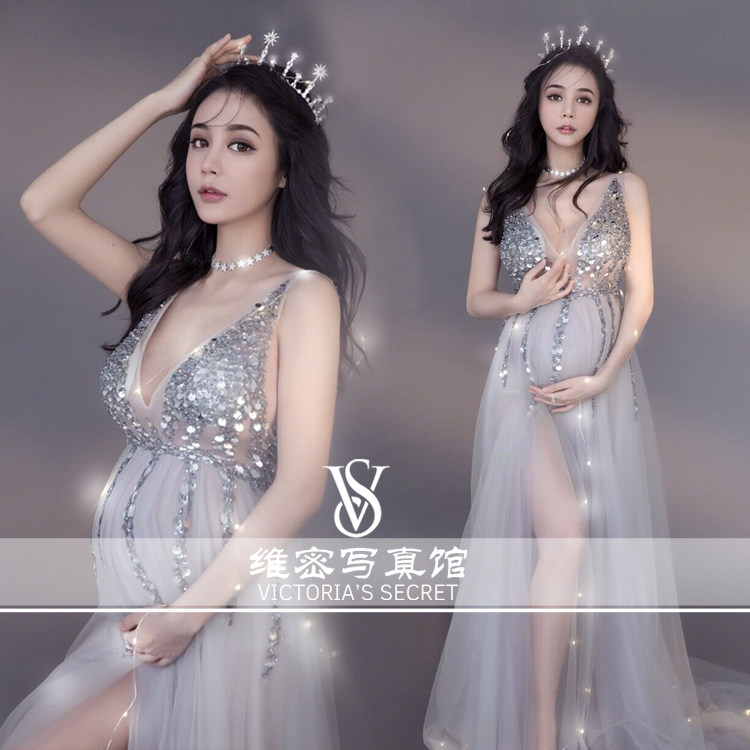 Photo studio photography photo photo maternity dress high-end pregnant woman pregnancy art theme perspective perspective Queen Photo Costume