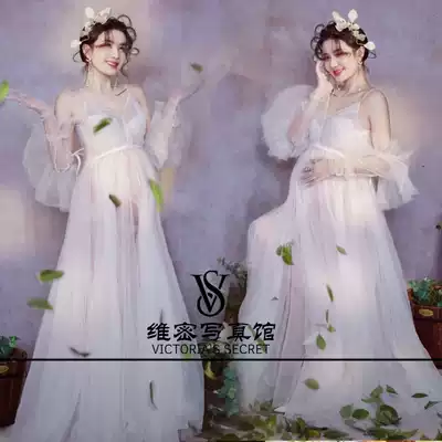 Photo studio photography photo photo maternity dress beautiful peach blossom retro fan pregnant woman art theme photo costume