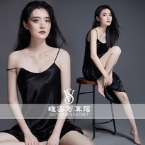 The new personal sexy art photo of the movie studio photogramme for a real costume