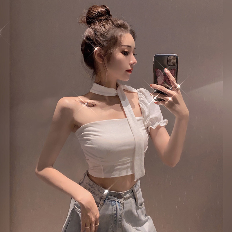 Hot Girl White Hanging Neck Harness Vest Woman Design Sensation Outside Wearing Sexy Tight Body Short sweet and spicy blouse Summer