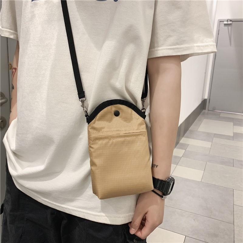 Mobile phone bag lanyard 2022 new trendy fashion small shoulder bag men and women mini bag packaging mobile phone cloth bag portable
