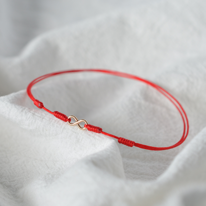 2021 new extremely thin red rope anklet female Xia Ben life year transfer giant thin bracelet ankle rope exotic high-grade sense foot chain