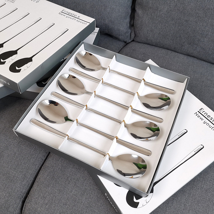Pick up the German single 6 gift box thick and round 304 food grade stainless steel Korean long handle spoon