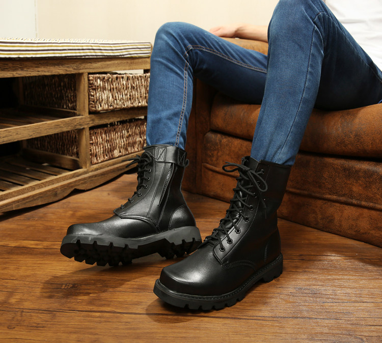 Bottes militaires en cuir - lumière - Ref 1398736 Image 15