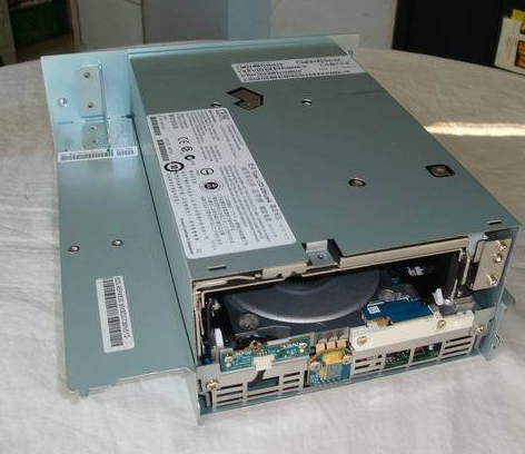 IBM TS3100 3573-L2U 3573-8145 drive LTO4 tape library with test report