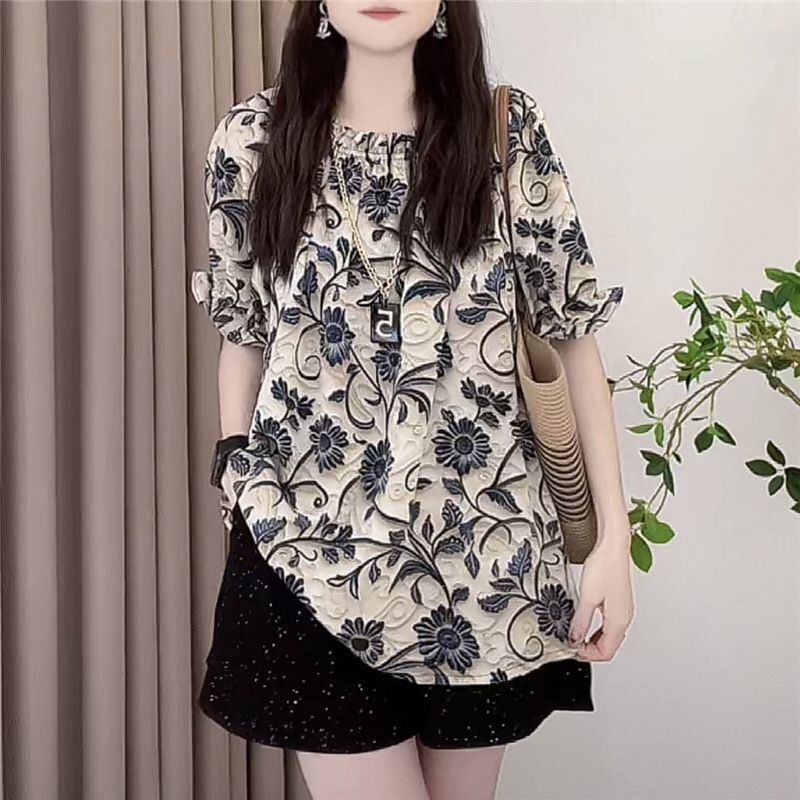 Plus Size New Chinese Style Off-Shoulder Floral Blouse with Ruffled Sleeves for Summer, Conceals Belly and Looks Slimming, Short-Sleeved Top Plus Size New Chinese Style Off-Shoulder Floral Blouse with Ruffled Sleeves for Summer, Conceals Belly and Looks Slimming, Short-Sleeved Top
