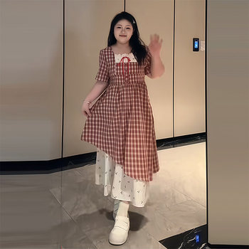 Plus-Size Age-Reducing Red Plaid Faux Two-Piece Lace Patchwork Floral Dress for Women, Summer High-Waisted Slimming Dress for Chubby Women