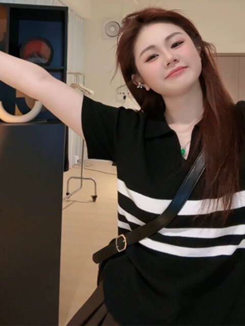 Plus-Size Polo Collar Short-Sleeve T-Shirt for Women, Summer, Slightly Chubby, Slimming, Loose, Covers Body, Striped, Versatile V-Neck Top