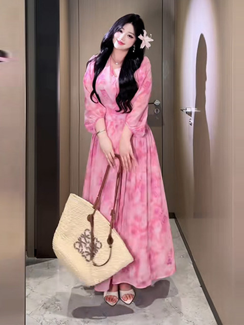 Plus-Size French Floral Sweet and Fairy-Like Suit for Women, Summer Slimming Vacation Beach Top and Skirt Two-Piece Set