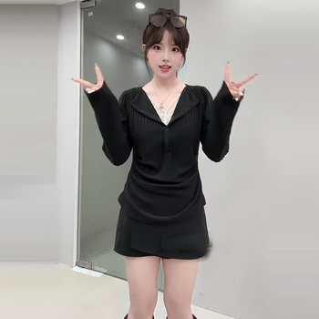 Plus-Size American-Style Spicy Girl Style Knitted Base Shirt T-Shirt for Women, Autumn and Winter, Slimming Inner Wear with Unique Design, Niche Top