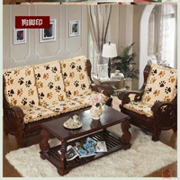 Рыжие отпечатки рук и ног