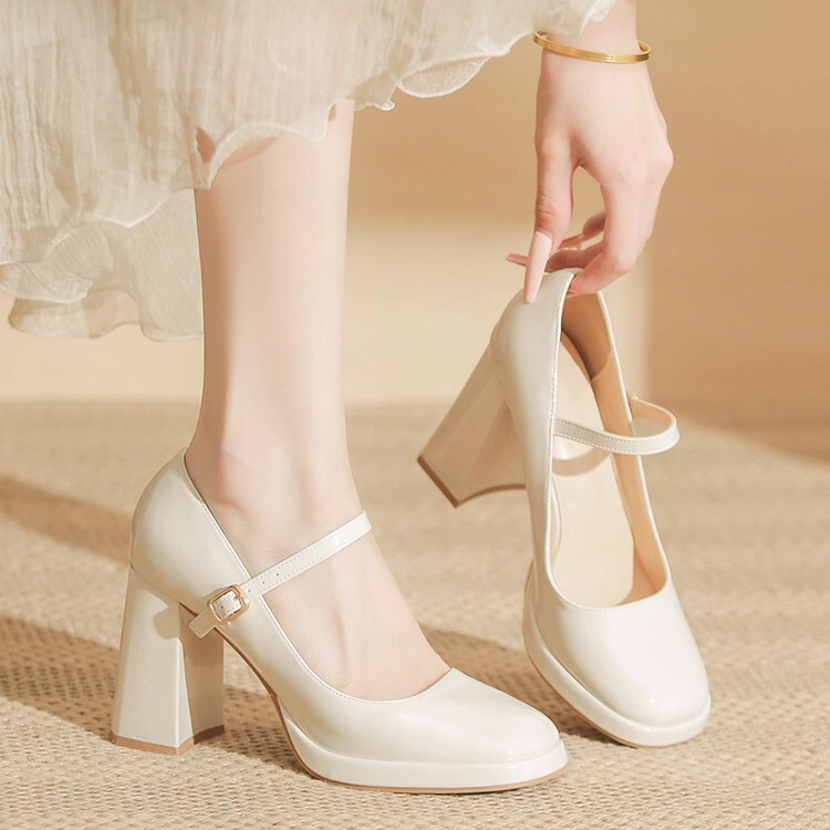 Waterproof Platform High-Heeled Shoes for Women, Chunky Heel, 2025 New Style, Single Strap, Square Toe, Elegant Off-White Mary Jane Thick-Soled Shoes Waterproof Platform High-Heeled Shoes for Women, Chunky Heel, 2025 New Style, Single Strap, Square Toe, Elegant Off-White Mary Jane Thick-Soled Shoes