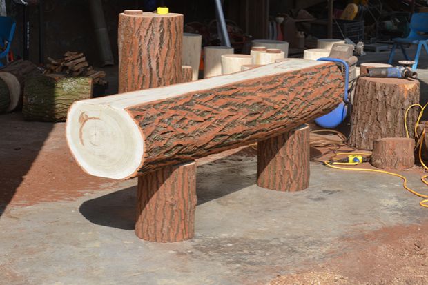 Root khắc bàn cà phê với phân gỗ khắc hoa ghế phân rắn gỗ gốc nghệ thuật gỗ trụ gỗ gốc cây - Các món ăn khao khát gốc Bàn ghế gốc cây giá rẻ