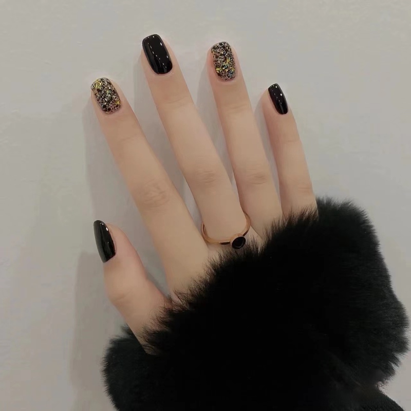 Wearable Nails 2026 New High-End Black Gold Color-Changing Short Nail Art Stickers Finished Removable Fake Nail Pieces Wearable Nails 2026 New High-End Black Gold Color-Changing Short Nail Art Stickers Finished Removable Fake Nail Pieces