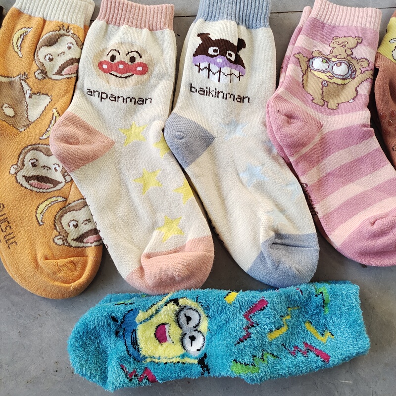 Japanese Style Surplus Stock All-Season Towel Socks Universal Studios Warm Minions Full Towel Cute Cartoon Mid-Calf Socks