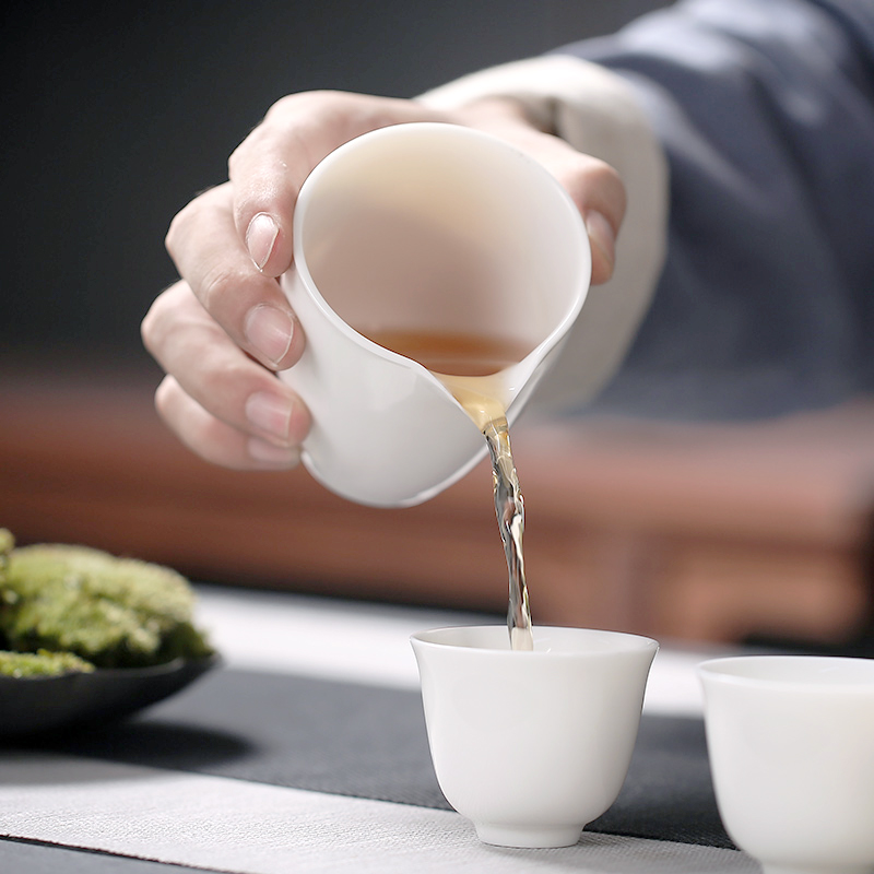 Dehua white porcelain suet jade tea tea set home a whole set of I and contracted tureen kung fu ceramic teapot
