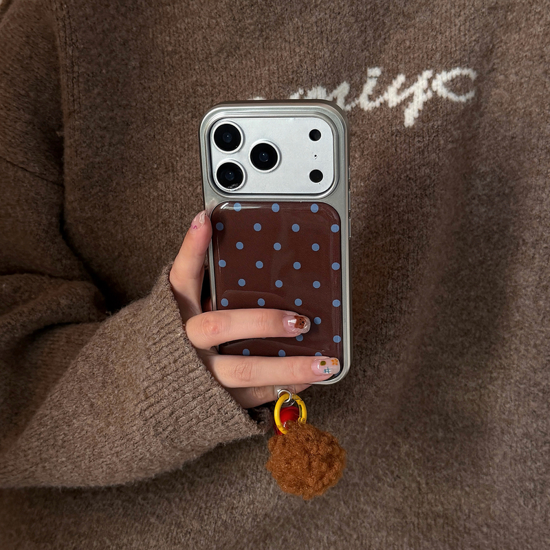 Suitable for Apple 17 Pro Max Phone Case, New 2026 Brown Background with Contrasting Colors, Niche Style, ins Wave Point Design, iPhone 16 Pro Max with a High-End Feel, 15 Very Beautiful, 17 Pro 14 with Plush Pendant, 13 for Women Suitable for Apple 17 Pro Max Phone Case, New 2026 Brown Background with Contrasting Colors, Niche Style, ins Wave Point Design, iPhone 16 Pro Max with a High-End Feel, 15 Very Beautiful, 17 Pro 14 with Plush Pendant, 13 for Women