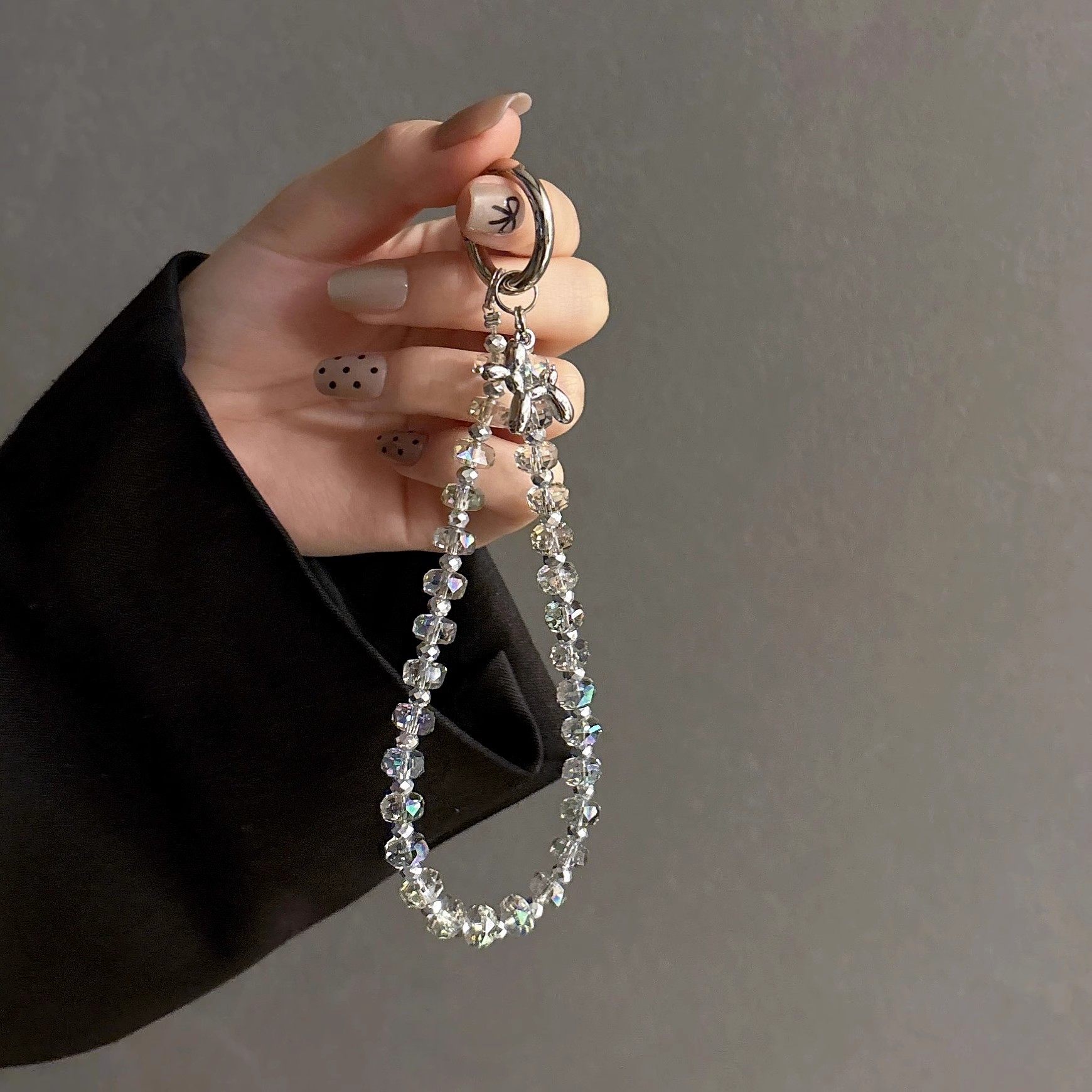 Luxurious and High-End Crystal Handbag Chain Wrist Strap Short Lanyard with Clip Phone Case Keychain Bag Pendant Trendy