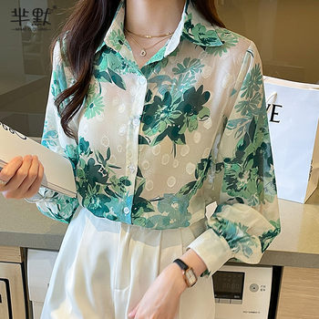 Temperament puff-sleeved Western-style shirt 2022 spring and summer Korean version loose niche design chiffon all-match long-sleeved top