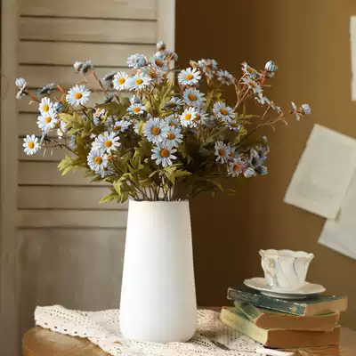 ins Korean small daisy fake flower simulation bouquet Living room dining table decoration flower decoration dried flower silk flower photo props
