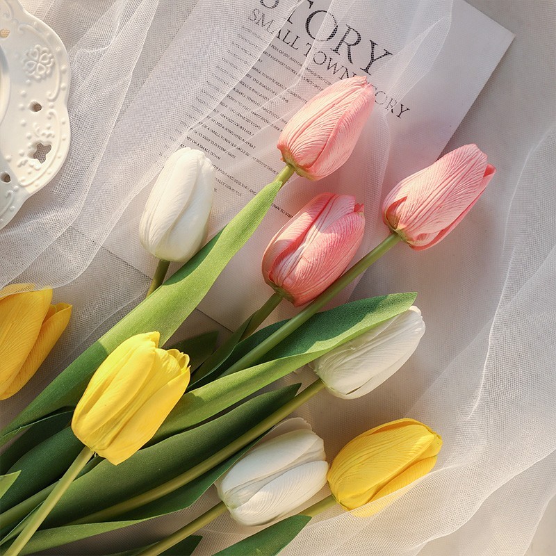 Ins Tulip Emulation Flower Living Room Swing Piece Set Fake Flower Plastic Flower Table Pendulum Flowers Home Decoration Floral Art Supplies