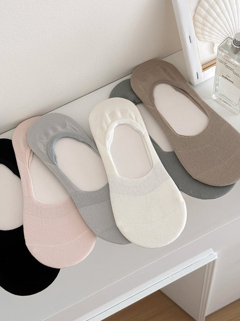 Women's Summer Thin Boat Socks, Japanese Style Solid Color Socks, Low-Cut Silicone Non-Slip No-Show Socks for Flats, Invisible Summer Short Socks