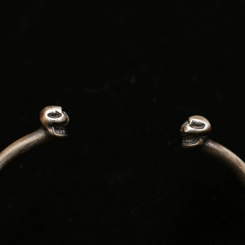 一休高山隆 STOP LIGHT 925 sterling silver one -eyed double skull bracelet personality trendy silver bracelet